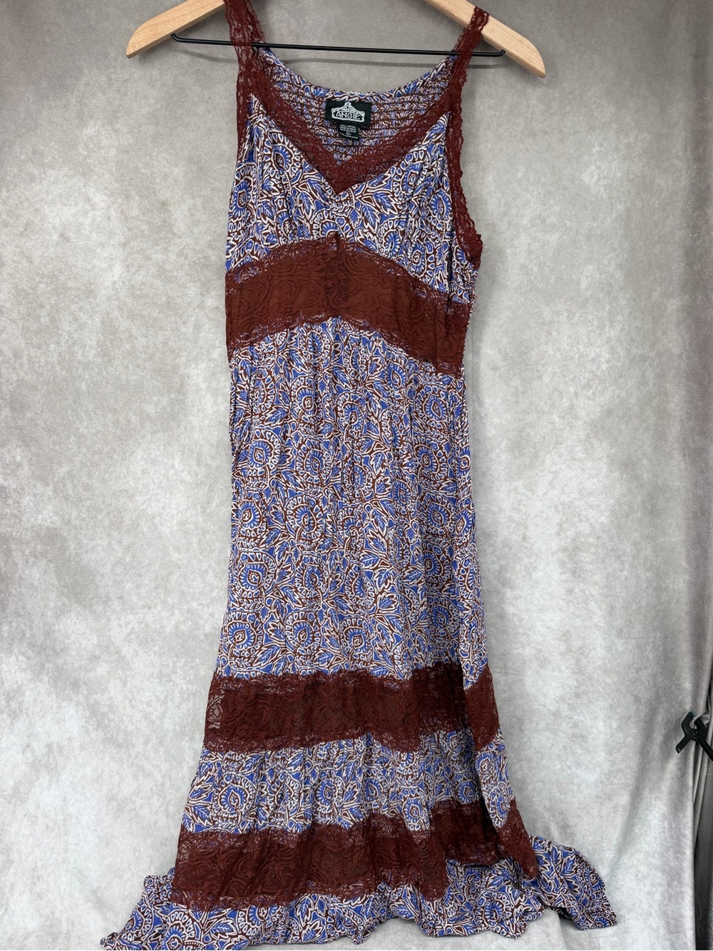 Vintage-Inspired Paisley Lace Trim Maxi Dress - Rust & Blue